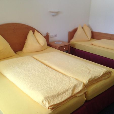 Appartements Im Forsthaus Strobl Bagian luar foto