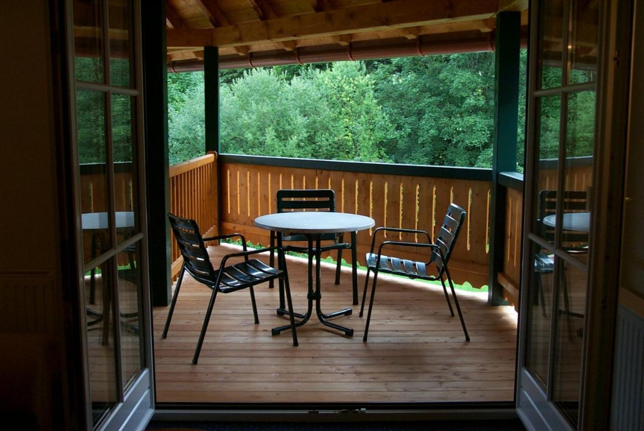 Appartements Im Forsthaus Strobl Bagian luar foto
