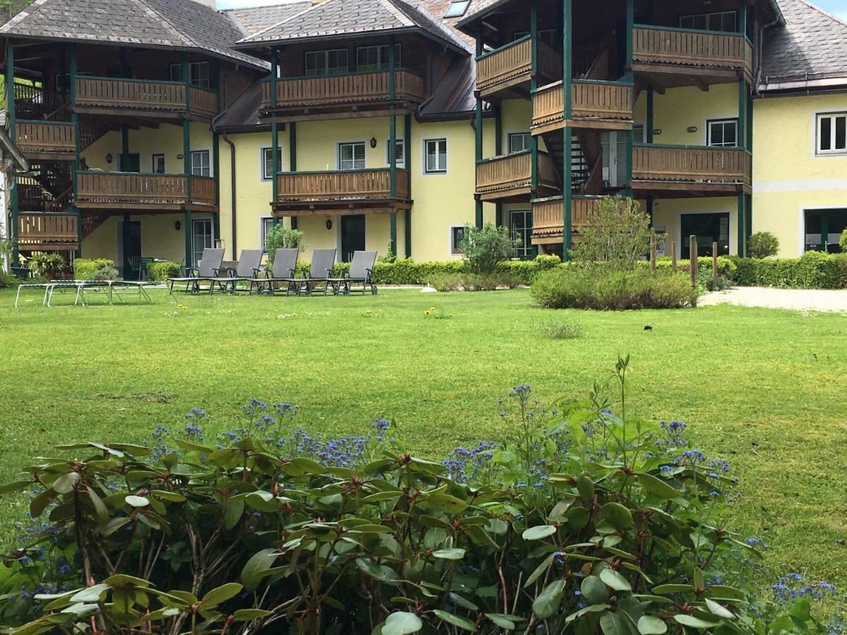 Appartements Im Forsthaus Strobl Bagian luar foto