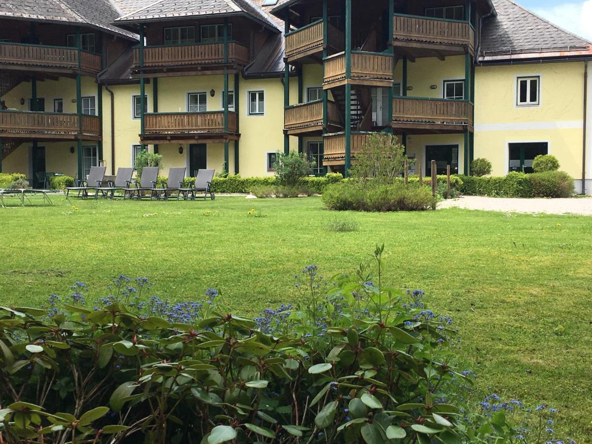 Appartements Im Forsthaus Strobl Bagian luar foto